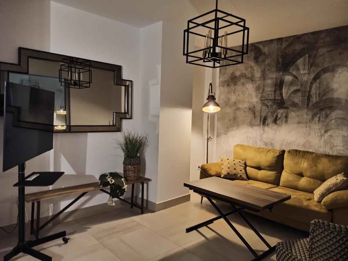 Апартаменты Luxury Penthouse With Private Pool Setas Monument Севилья Экстерьер фото