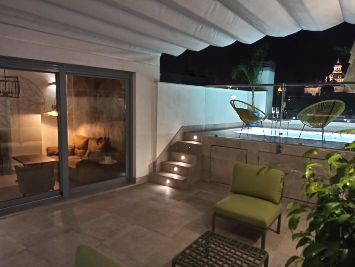Апартаменты Luxury Penthouse With Private Pool Setas Monument Севилья Экстерьер фото