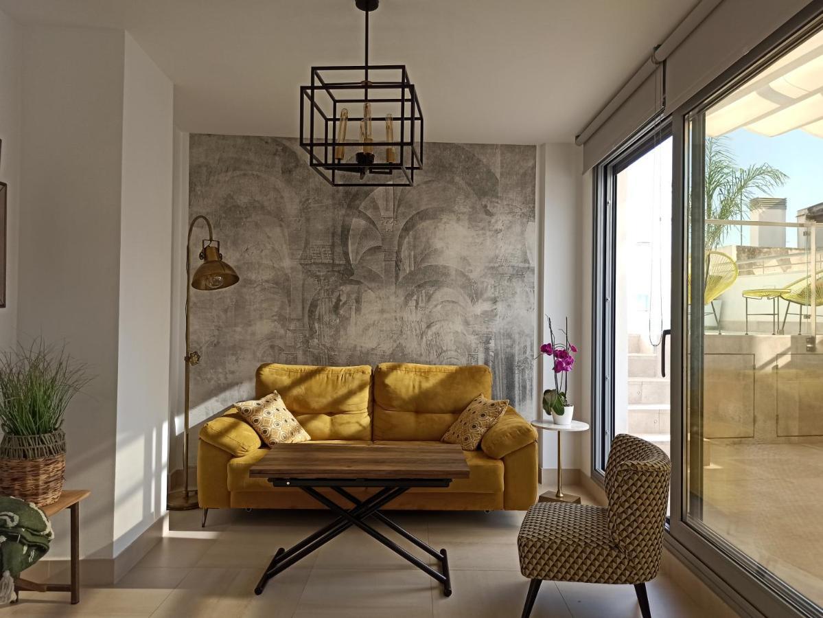 Апартаменты Luxury Penthouse With Private Pool Setas Monument Севилья Экстерьер фото